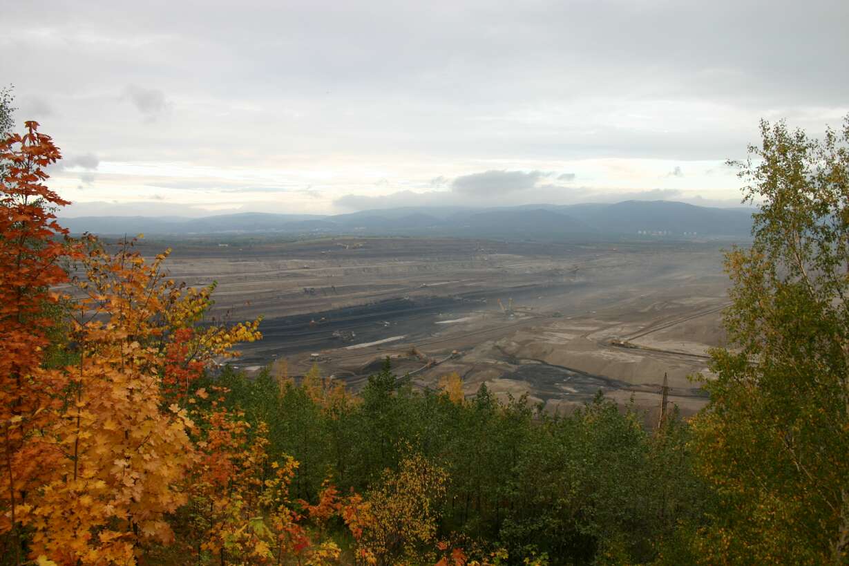 Výhled na důl Maxim Gorkij