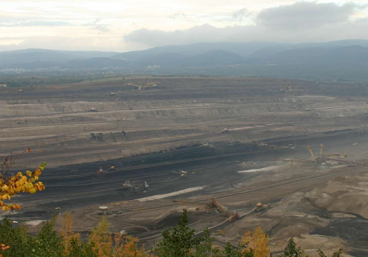 Výhled na důl Maxim Gorkij