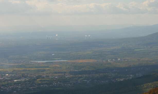 Pohled z Komáří vížky na jihozápad Pohled z Komáří vížky na jihozápad