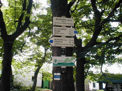 Vrchol Milešovky Vrchol Milešovky